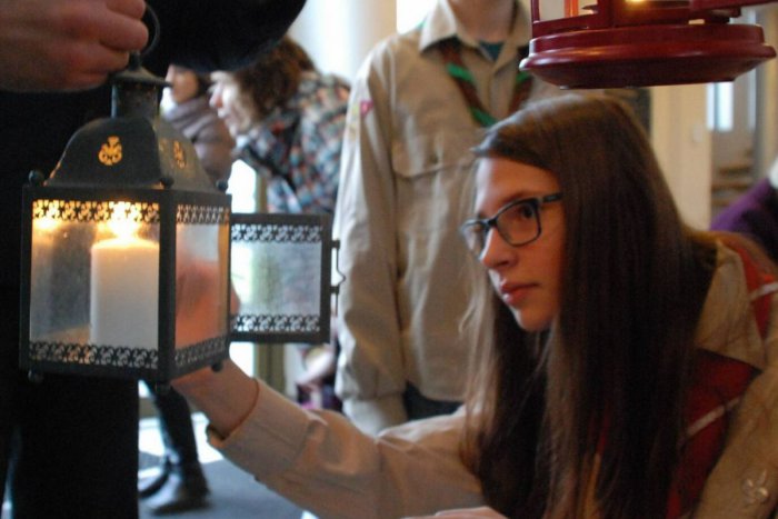 Ilustračný obrázok k článku Kam v Bratislave zadarmo: Z Farmárskych trhov rovno na ochutnávku sviatočnej pohody s knihou