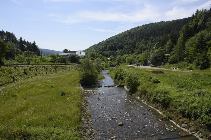 Ilustračný obrázok k článku Papradnianska dolina má svoje čaro: Šindelári, Pšenári, Havľoši či Voliari...