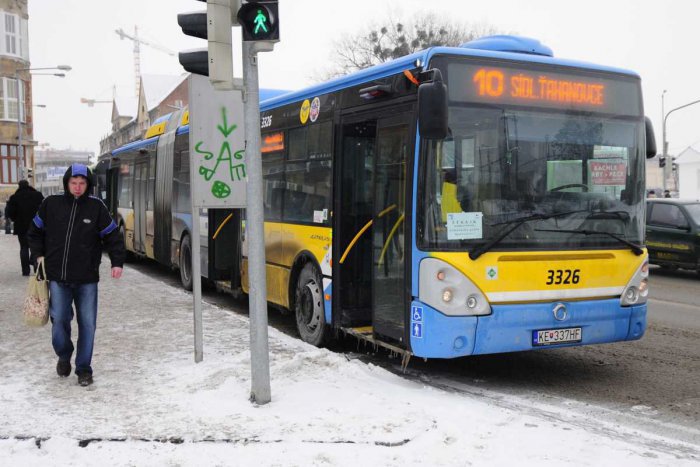 Ilustračný obrázok k článku Rekonštrukcia prvých troch autobusových zastávok MHD sa končí