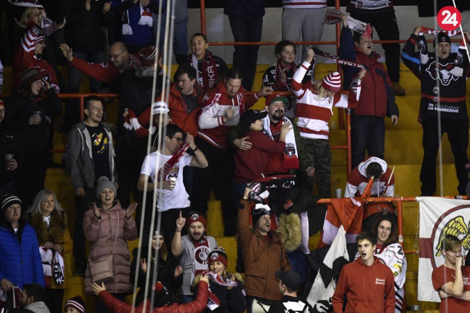 Ilustračný obrázok k článku Chcete fandiť baranom na zimáku aj počas PLAY OFF? Permanentky sú už v predaji