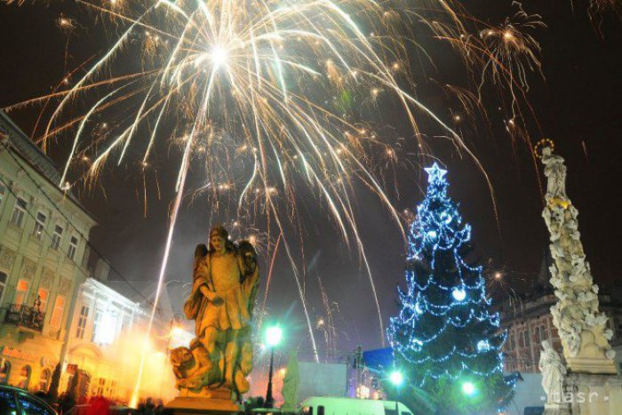 Ilustračný obrázok k článku Čo vás čaká, ak strávite Silvester v centre mesta. Nový rok privítame ohňostrojom