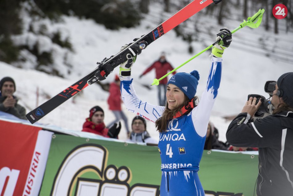 Ilustračný obrázok k článku Ďalší perfektný výkon Vlhovej: Liptáčka skončila v slalome druhá, zvíťazila Shiffrinová