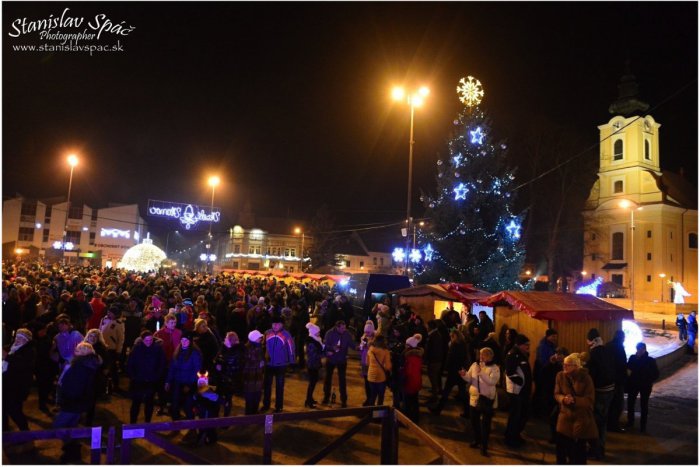 Ilustračný obrázok k článku FOTO: Nový rok oslavuje Brezno až dvoma ohňostrojmi