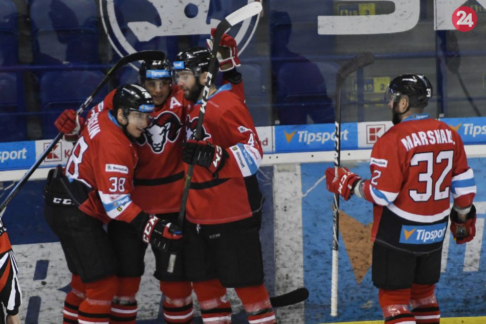 Ilustračný obrázok k článku Bystrica zlomila Košice už v úvode. Bartánus: Ideálny začiatok roka