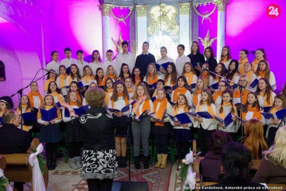 Ilustračný obrázok k článku FOTO z akcie: Adventný koncert v rožňavskom evanjelickom kostole