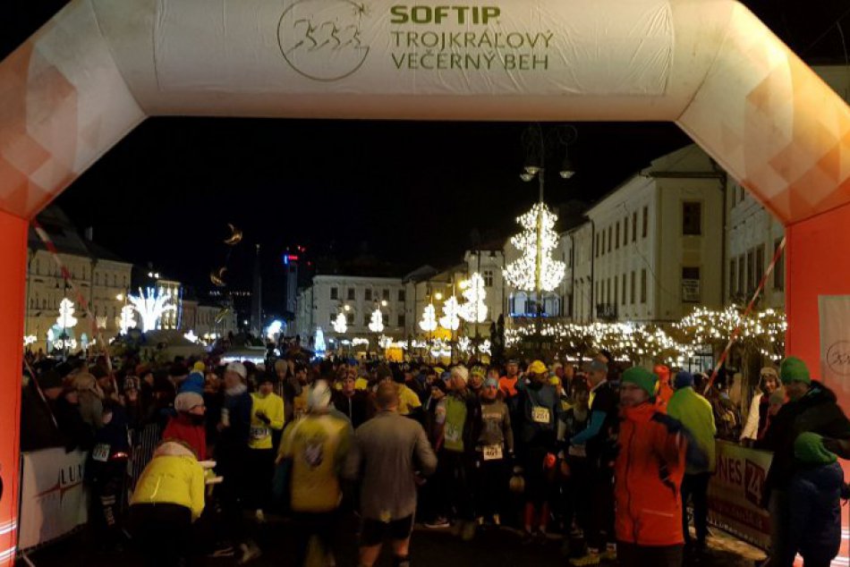 Ilustračný obrázok k článku FOTO: Trojkráľový večerný beh Bystricou s rekordnou účasťou aj výkonmi