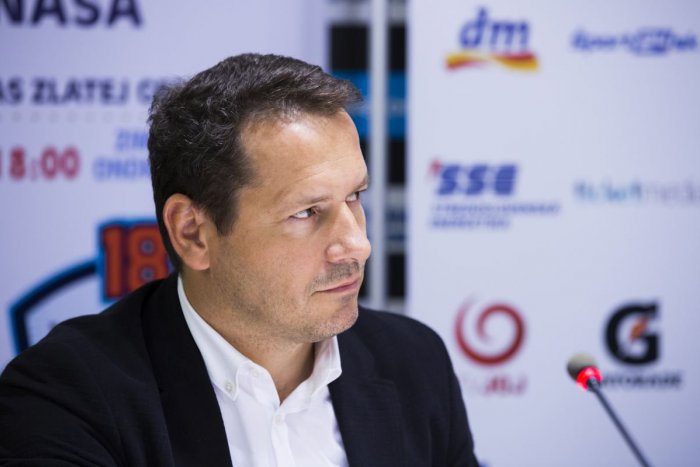 Ilustračný obrázok k článku Prezident SZĽH nebude komentovať vzniknutú kauzu: Počká si na Bokrošovu správu