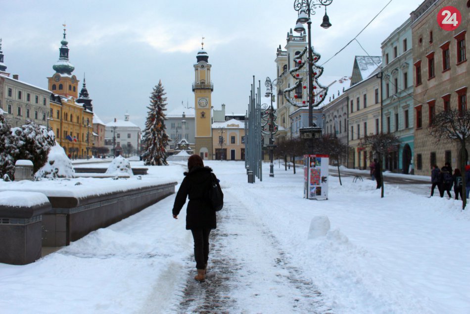 Ilustračný obrázok k článku Obyvateľov Bystrice ubudlo: Skúsite si tipnúť, koľko je nás aktuálne?