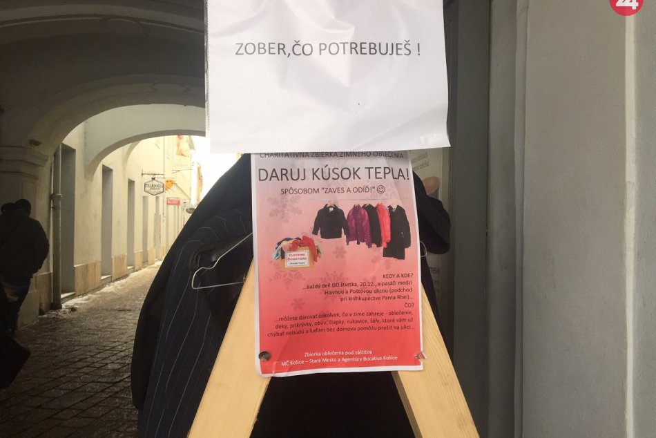 Ilustračný obrázok k článku Pomôžte teplým oblečením bezdomovcom a ľuďom v núdzi