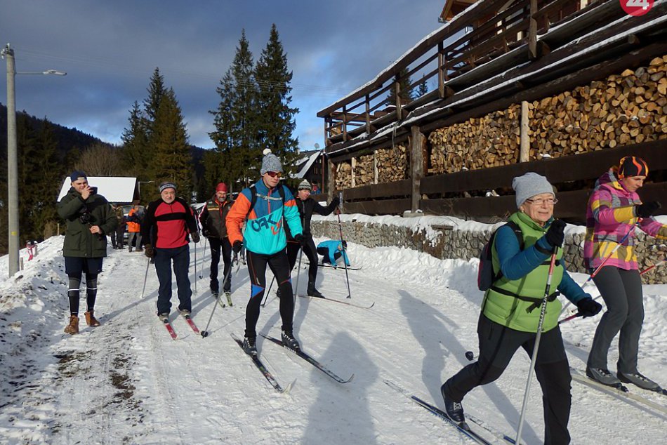 Ilustračný obrázok k článku FOTO z akcie: Pri Dobšinskej ľadovej jaskyni obnovili bežkárske trate