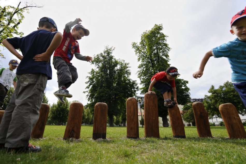 Ilustračný obrázok k článku V Marianke budú musieť zatvoriť ihrisko, pod ktorým je plynovod