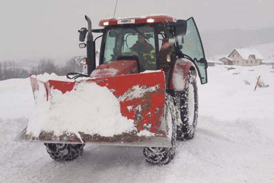 Ilustračný obrázok k článku Mimoriadna situácia v troch okresoch Žilinského kraja: Kalamitu vyhlásilo 104 samospráv