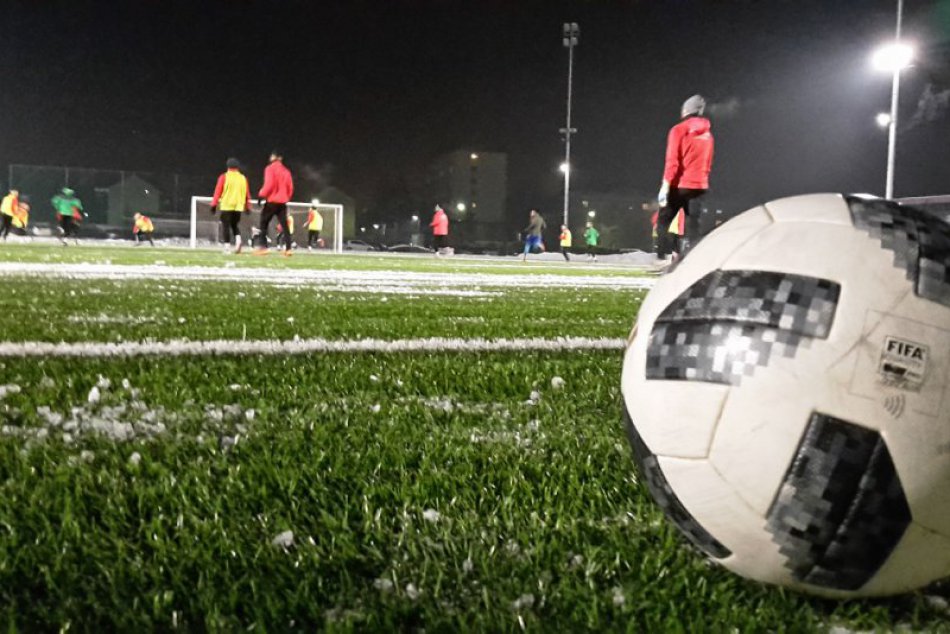 Ilustračný obrázok k článku Vysoké víťazstvo ViOnu: Zlatomoravčania zdolali v príprave Dubnicu