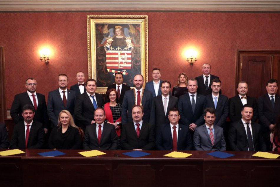 Ilustračný obrázok k článku Noví predstavitelia mesta sa stretli so starostami košických mestských častí