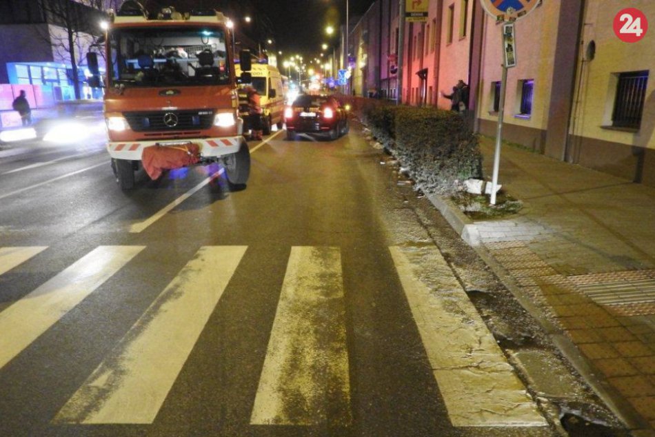 Ilustračný obrázok k článku Neštastie na Kollárovej: Vodič na priechode zrazil chodca (52)