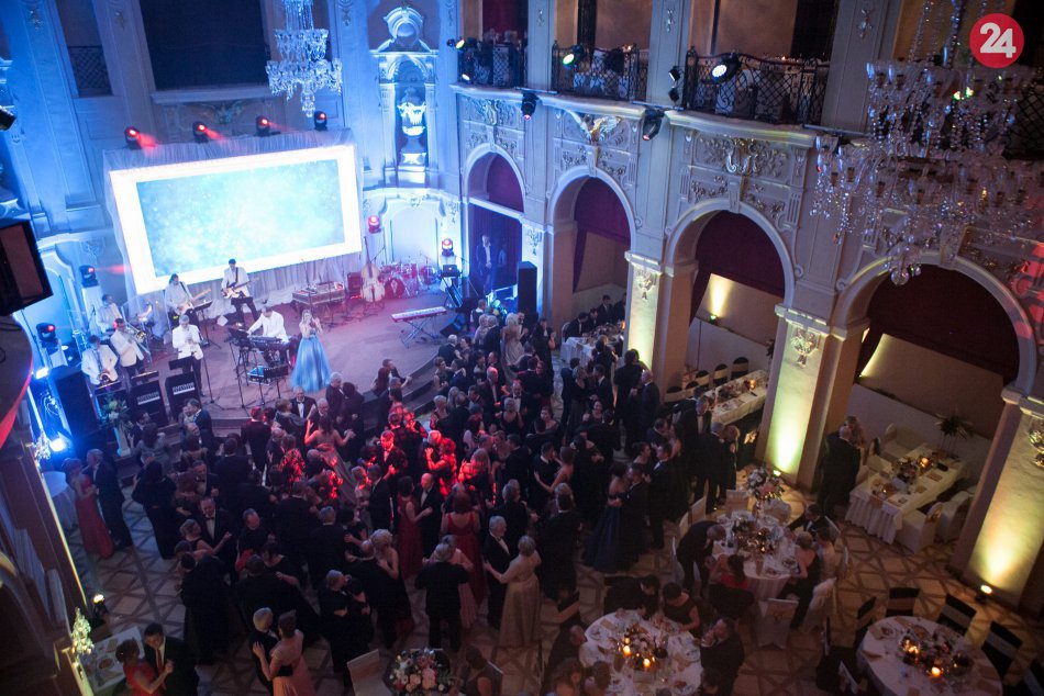 Ilustračný obrázok k článku Štartuje plesová sezóna: Ktoré známe tváre budú súčasťou Plesu Spišiakov?