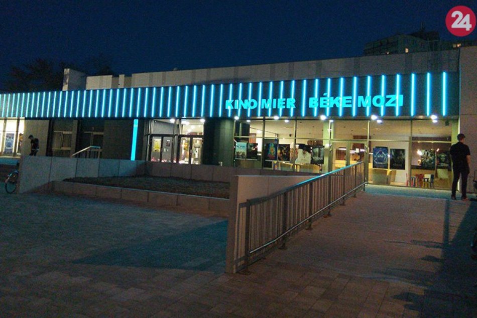 Ilustračný obrázok k článku Skvelé správy: Premietania kina Mier a amfiteátra budú bez obmedzení