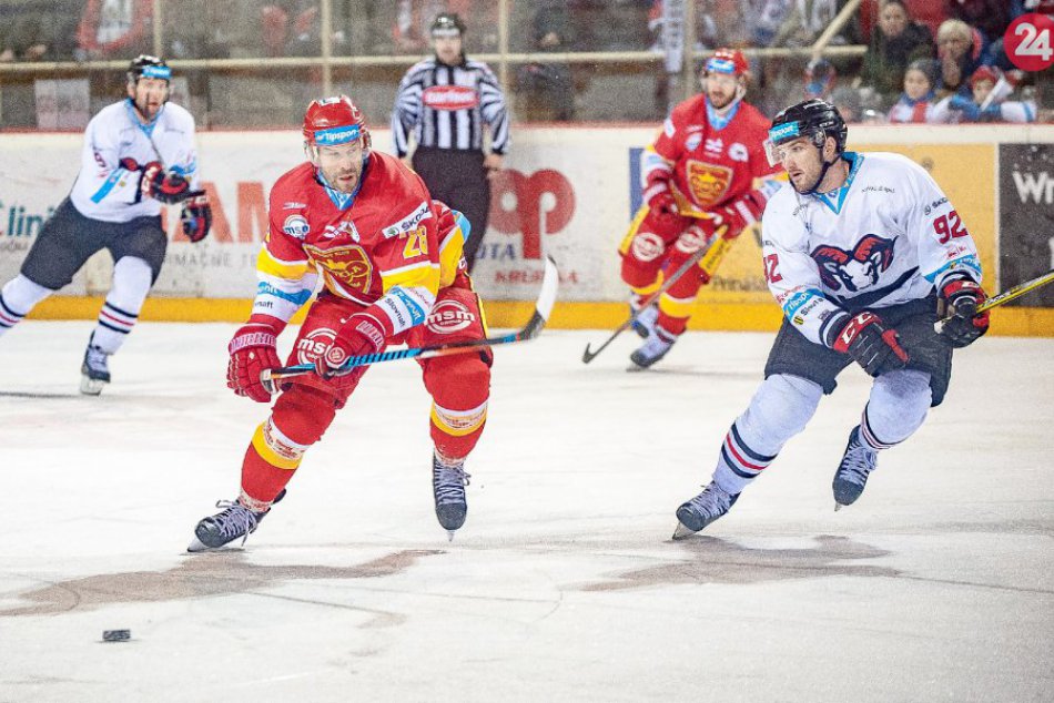 Ilustračný obrázok k článku FOTO: Tesný triumf baranov. Víťazstvo nad Trenčanmi zabezpečil 2 gólmi Higgs