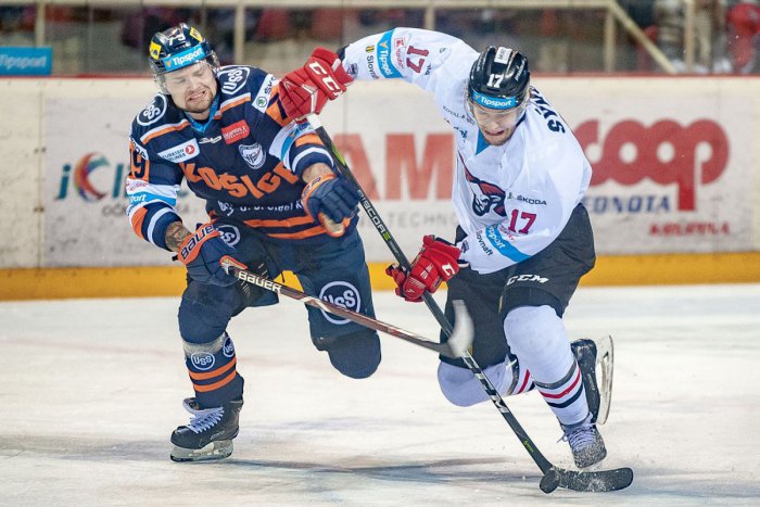 Ilustračný obrázok k článku Hokejová výmena: Košice poslali Šoltésa do Bystrice, opačne putoval Sýkora