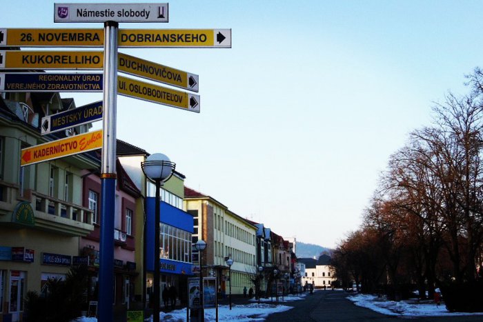 Ilustračný obrázok k článku FOTKY, ktoré sa oplatí vidieť: Podoby humenského námestia na rozhraní 19. a 20. storočia!