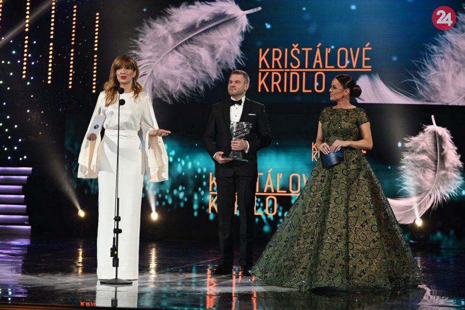Ilustračný obrázok k článku Krištáľové krídlo 2018: Jedenásť osobností ocenili prestížnou cenou