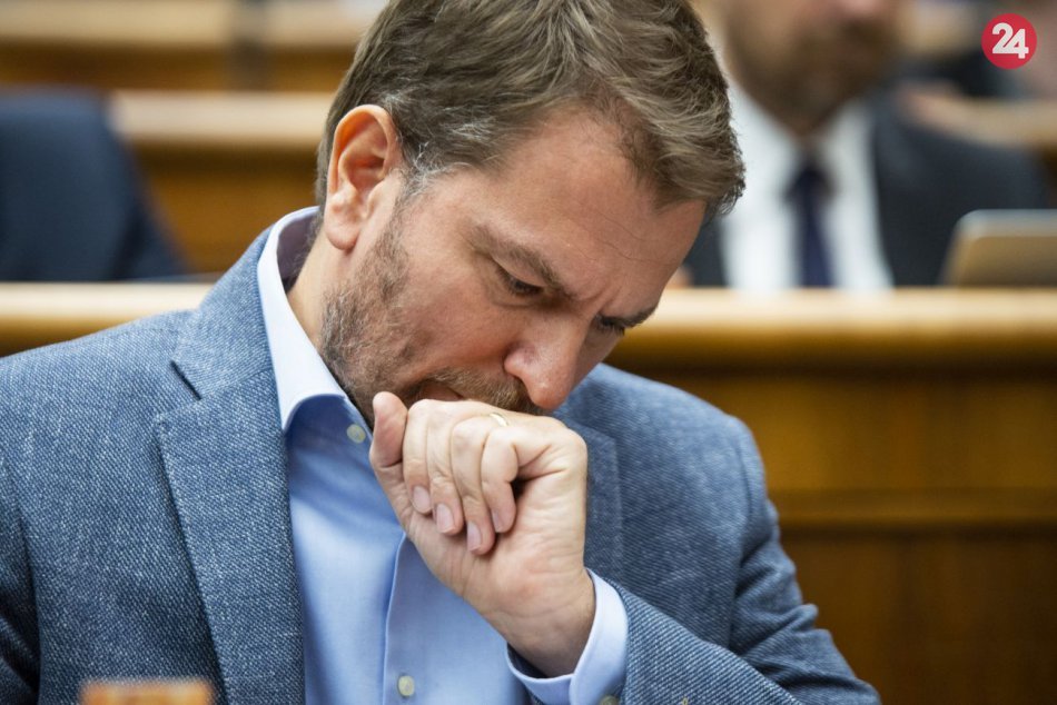 Ilustračný obrázok k článku Chcel zabiť Matoviča? NAKA zaistila muža aj so zbraňou