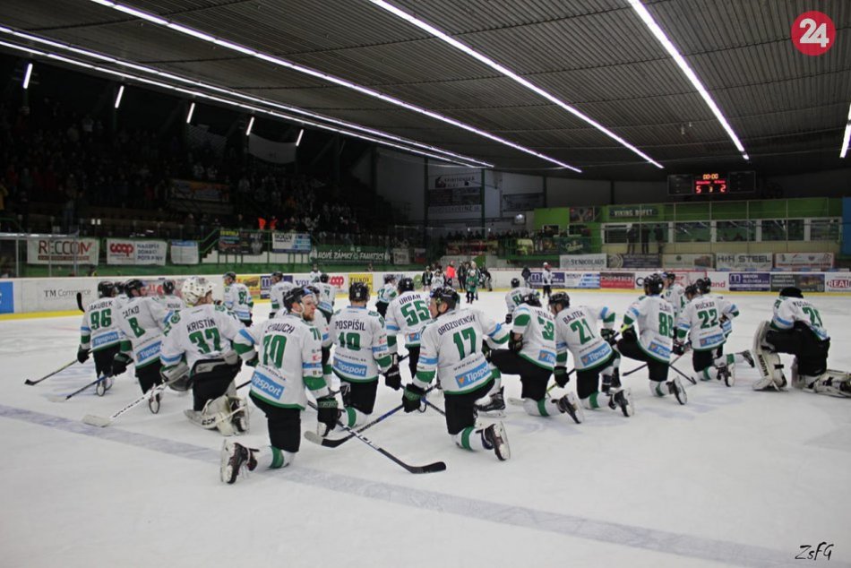 Ilustračný obrázok k článku Po trojici útočníkov opúšťa Nové Zámky aj obranca: Vracia sa do bývalého klubu