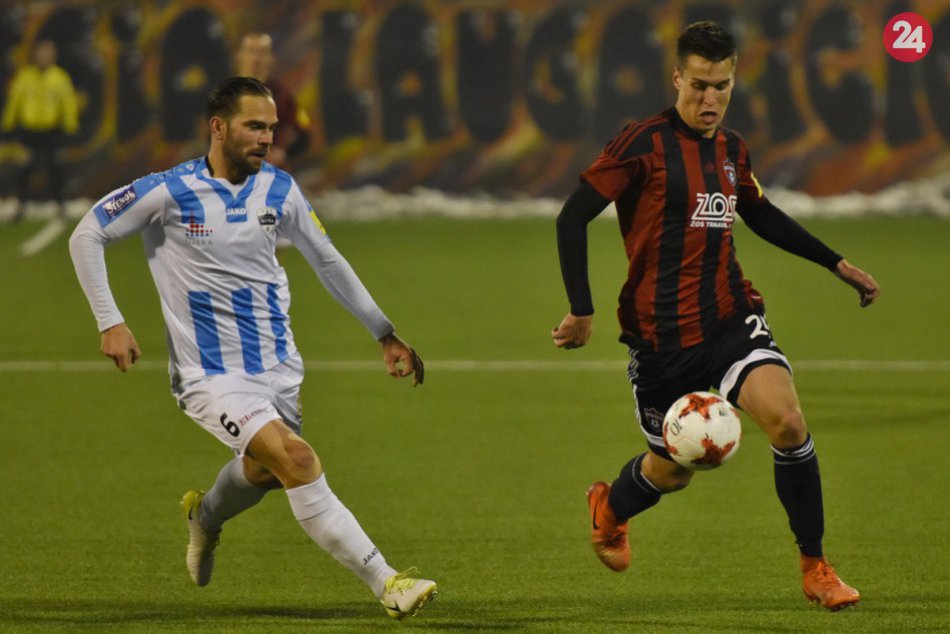 Ilustračný obrázok k článku Tomáš Kóňa ostáva pod Zoborom: Zmluvu s FC Nitra predĺžil do leta 2020