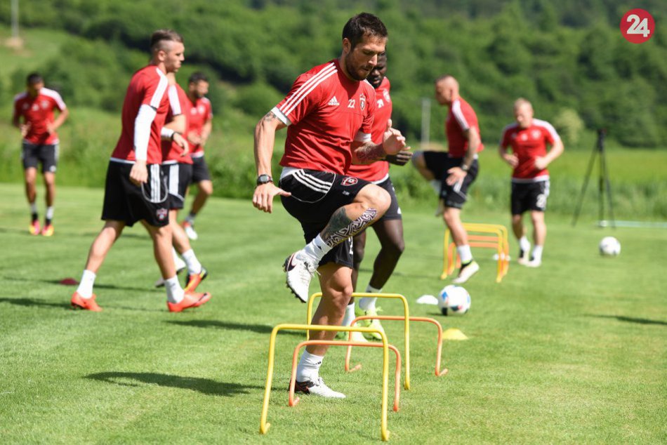 Ilustračný obrázok k článku Depetris podpísal zmluvu so Spartakom: Chce pomôcť k elitnej šestke