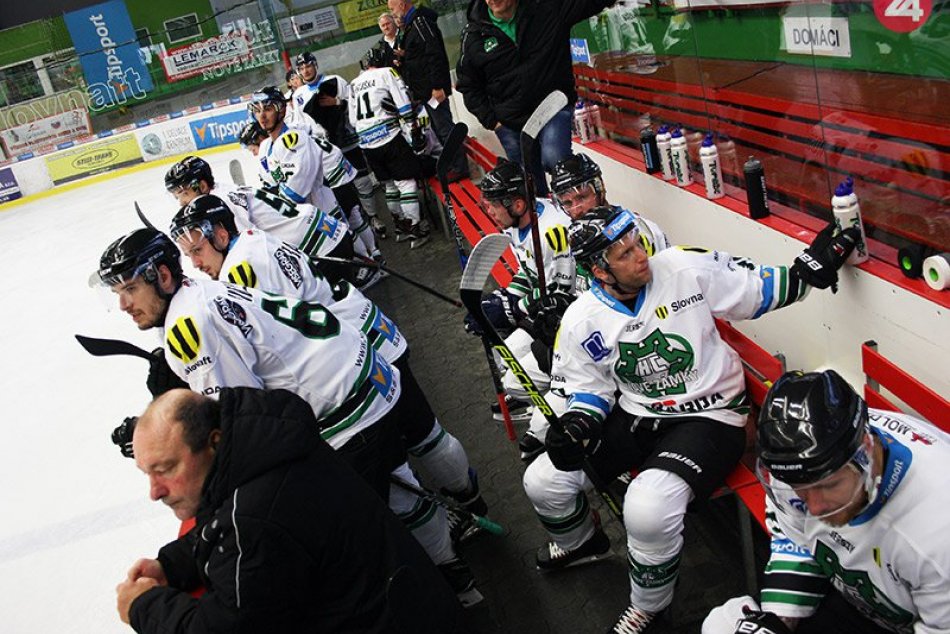 Ilustračný obrázok k článku Brána Nových Zámkov má nového strážcu: Postaví sa do nej syn legendy "belasých"