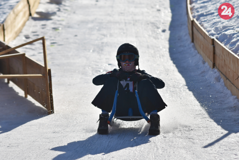 Ilustračný obrázok k článku Jediná prírodná sánkarská dráha na Slovensku: V Lendaku sa prvýkrát súťažilo