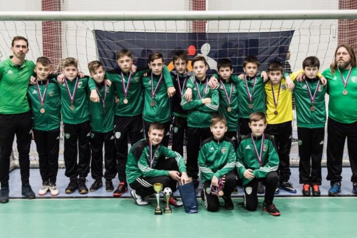 Ilustračný obrázok k článku Na finále Halovej sezóny sa nestratili: Mladíci z Tatrana na výborných priečkach