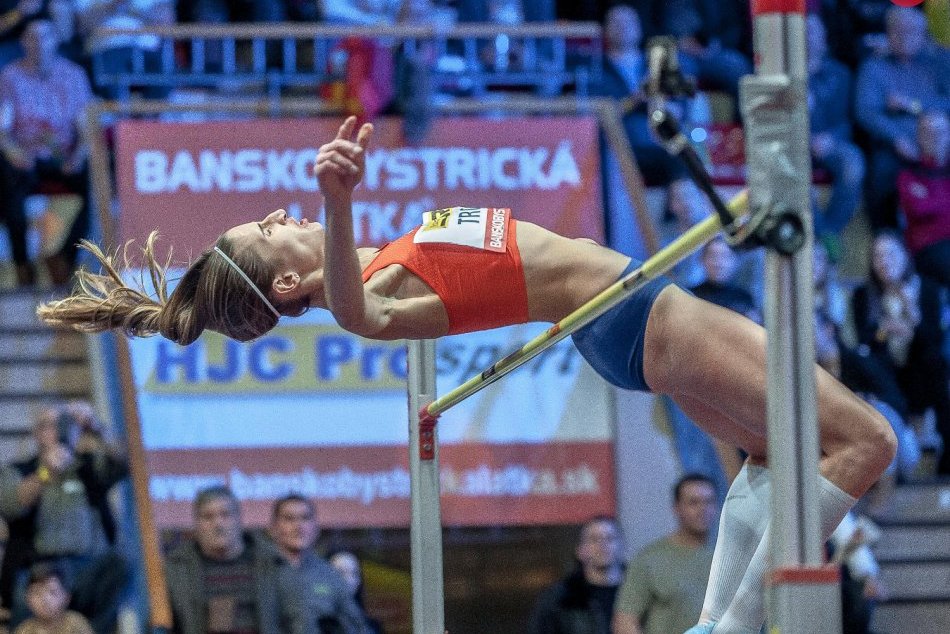 Ilustračný obrázok k článku Banskobystrická latka s majstrom Európy aj líderkou renkingu: ZOZNAM potvrdených mien