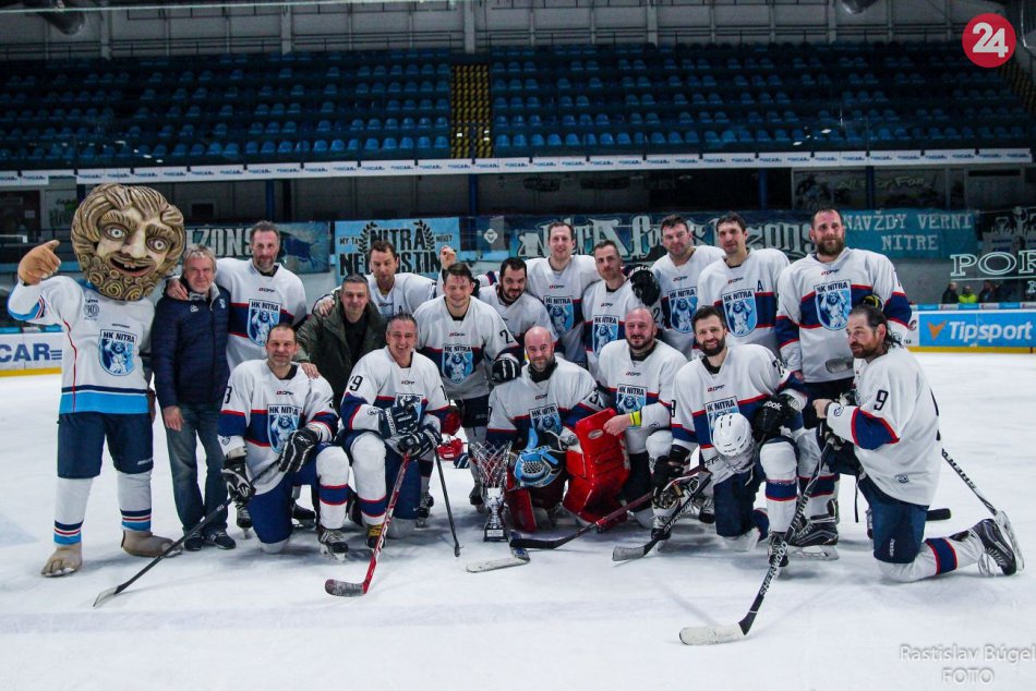 Ilustračný obrázok k článku Nitra ovládla Majstrovstvá Slovenska veteránov: Získala štvrtý titul v rade, FOTO