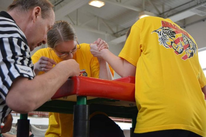 Ilustračný obrázok k článku Armwrestleri z prešovského klubu: Na medzinárodných pretekoch získali sadu medailí