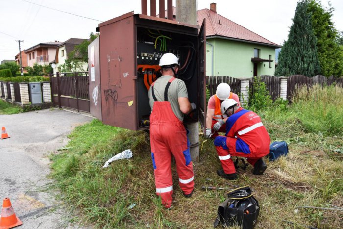 Ilustračný obrázok k článku Trenčania, čakajú nás odstávky prúdu: Kedy a kde zostaneme bez šťavy?