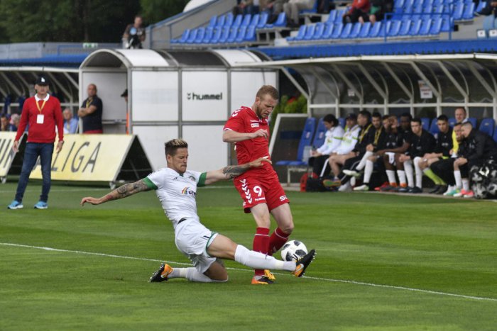 Ilustračný obrázok k článku ROZPIS zápasov futbalistov Tatrana: Kedy budú hrať s Giraltovcami či Sninou?