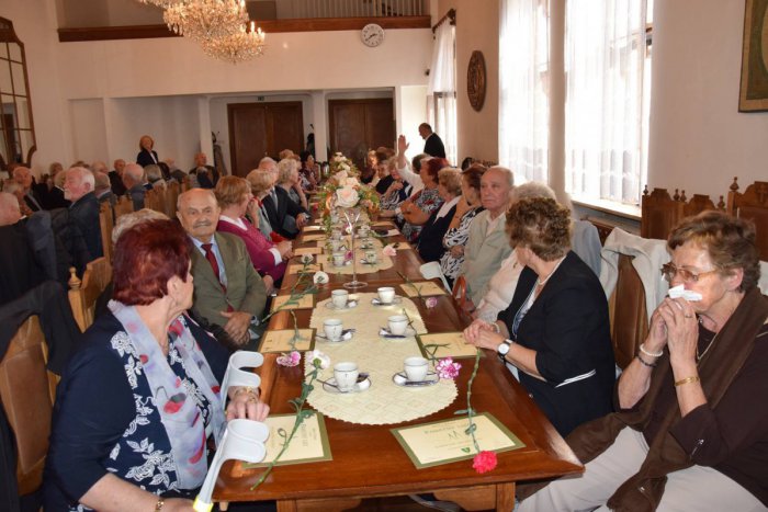 Ilustračný obrázok k článku Uvítanie detí do života a Slávnosť jubilantov: Chcete sa ich zúčastniť?