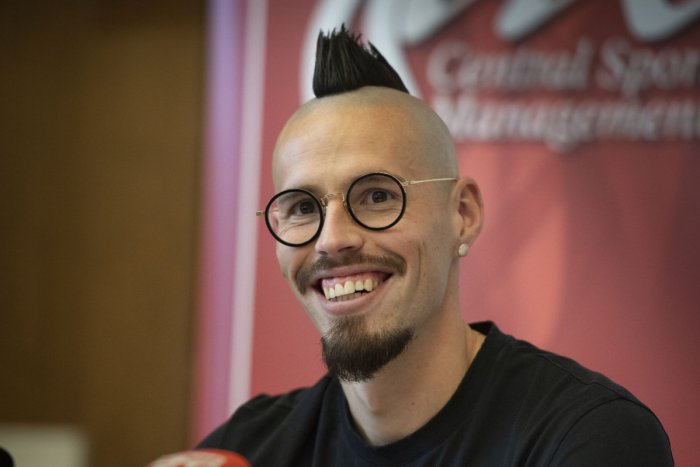 Ilustračný obrázok k článku Hamšík dorazil do Číny. Dočkal sa tam vrelého privítania