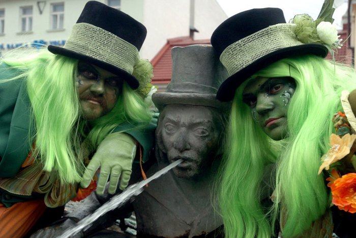 Ilustračný obrázok k článku RANNÁ ŠTVORKA: Turistickí sprievodcovia po celom svete oslavujú, meniny má Eleonóra