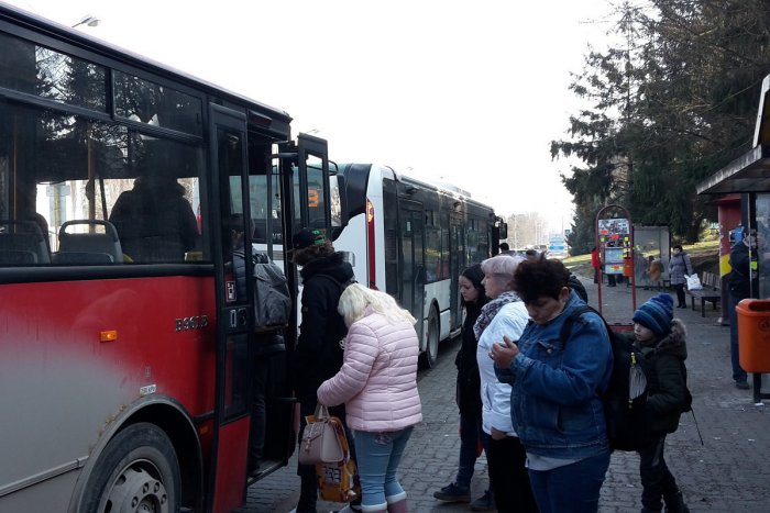 Ilustračný obrázok k článku MHD v Považskej má byť drahšia: Kompletné POROVNANIE starých a nových cien