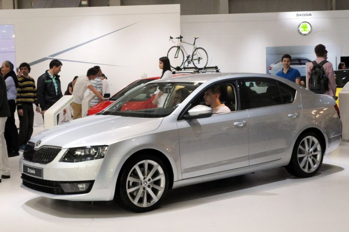 Ilustračný obrázok k článku Najobľúbenejšou jazdenkou ostala Octavia: Slováci kupujú zánovné autá v lepšej výbave