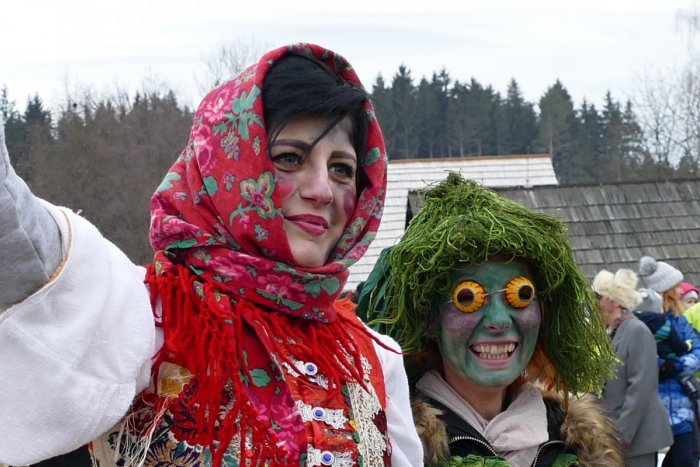 Ilustračný obrázok k článku Folklór, zábava, tradície a sladké šišky: V centre Popradu bude rozlúčka s fašiangami