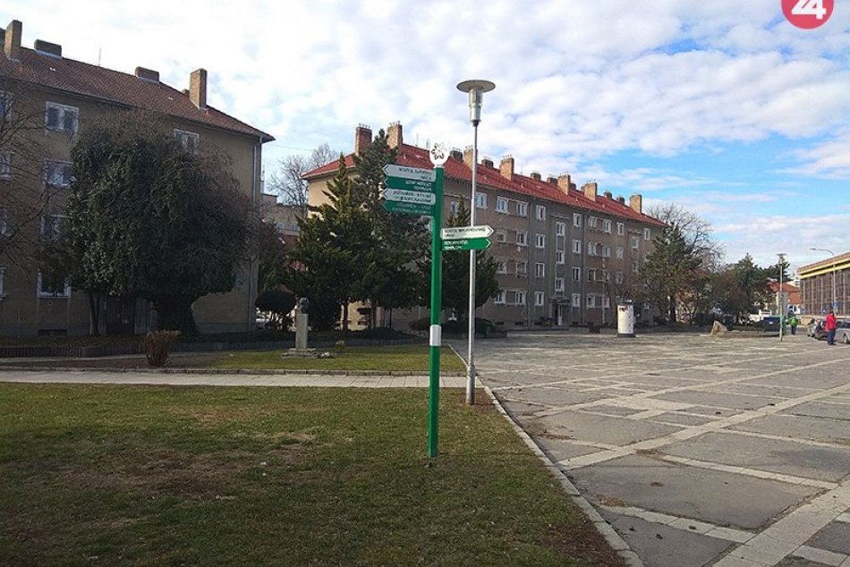 Ilustračný obrázok k článku Nové Zámky sa prihlásili do súťaže: Na námestí by mohlo pribudnúť jazierko, FOTO