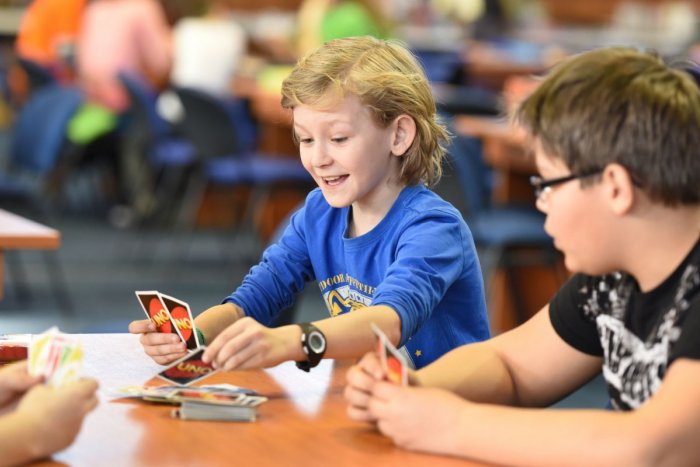 Ilustračný obrázok k článku Človeče, nehnevaj sa či Rubikova kocka: Veľký KVÍZ zo sveta obľúbených hier