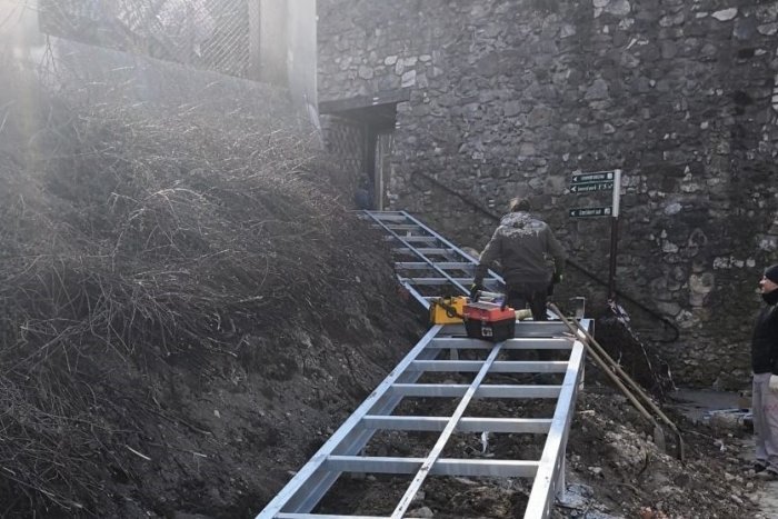 Ilustračný obrázok k článku Brezinu a Mariánske námestie spojí bezbariérová lávka