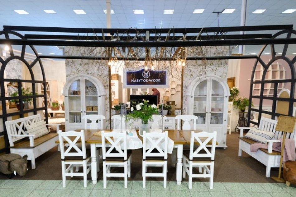 Ilustračný obrázok k článku Okrem stovky firiem aj Deň poľskej kultúry: Pod Tatrami štartuje výstava bývania