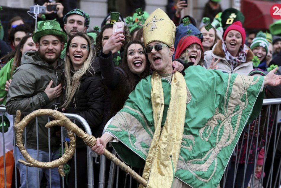 Ilustračný obrázok k článku Utorok v zelenom:  Budúci učitelia oslávili deň sv. Patrika