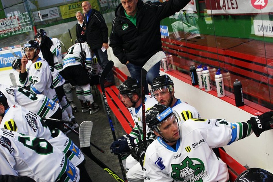 Ilustračný obrázok k článku Austrálske Newcastle vymenil za Nové Zámky: Káder hokejistov rozšíril skúsených Čech