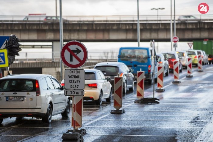 Ilustračný obrázok k článku Motoristi, spozornite: V Leopoldove sa chystajú dopravné obmedzenia
